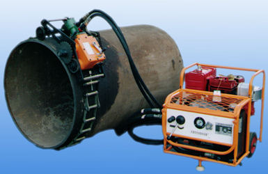 SYQ雙驅(qū)動自爬式液壓切管機